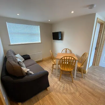 Beautiful 2-bed Near Apartment Belmullet